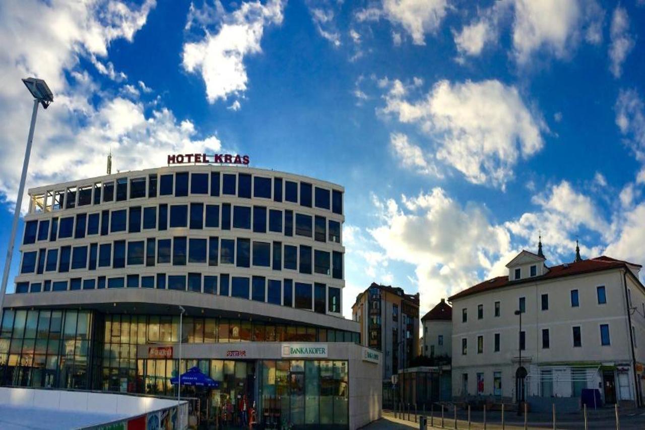 Hotel Kras Postojna Exterior foto