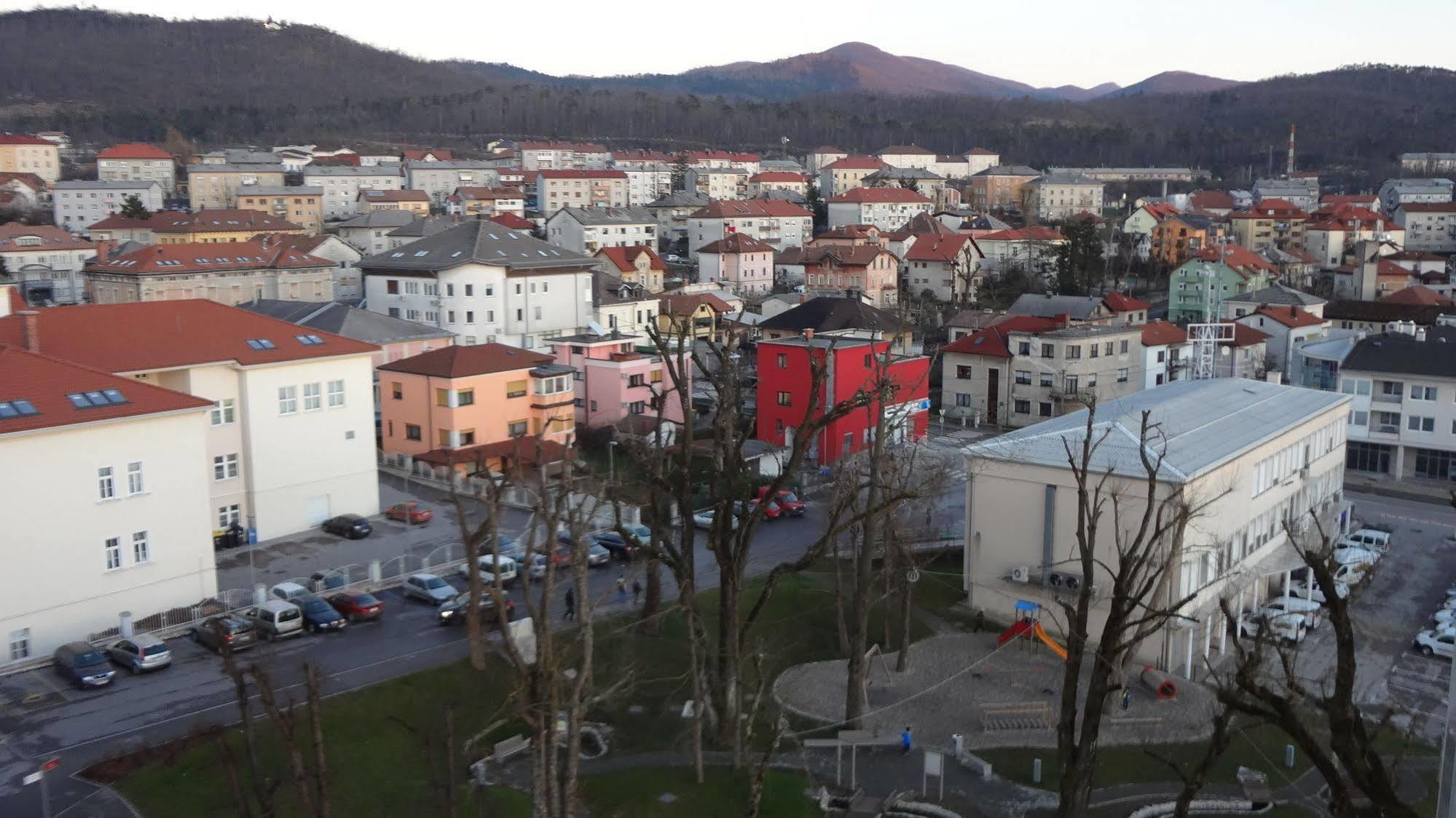 Hotel Kras Postojna Exterior foto